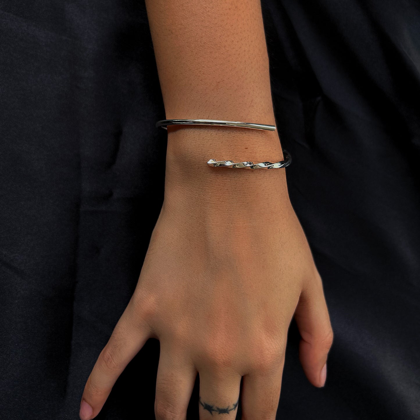 Brazalete Drill