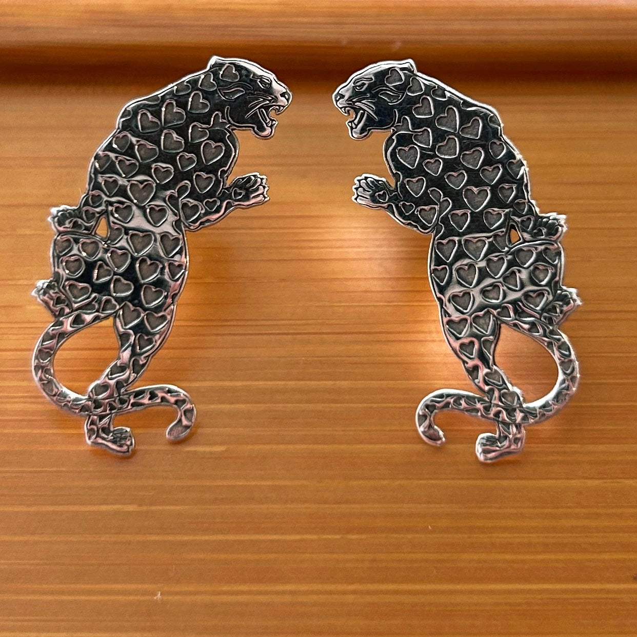 Aretes Love Jaguar