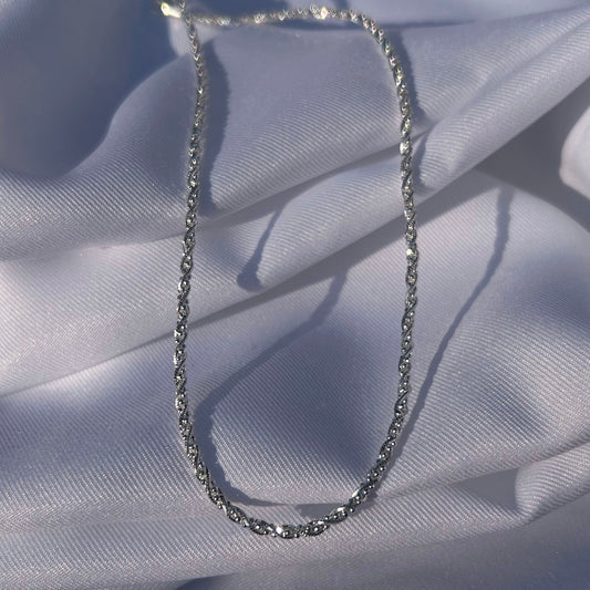 Collar Estela