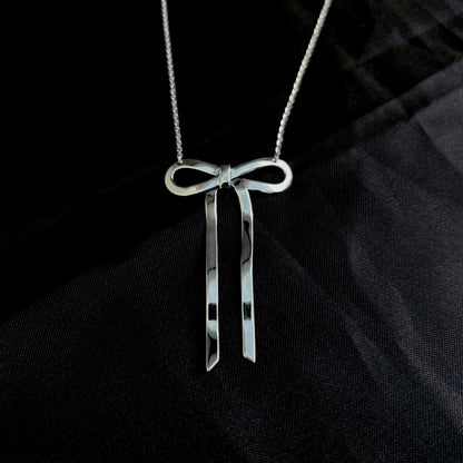 Collar Lola