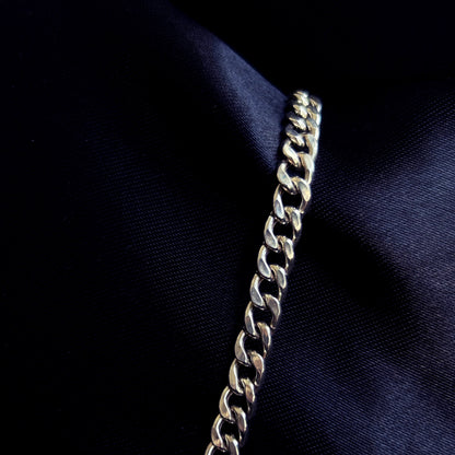 Cadena Paco Chica